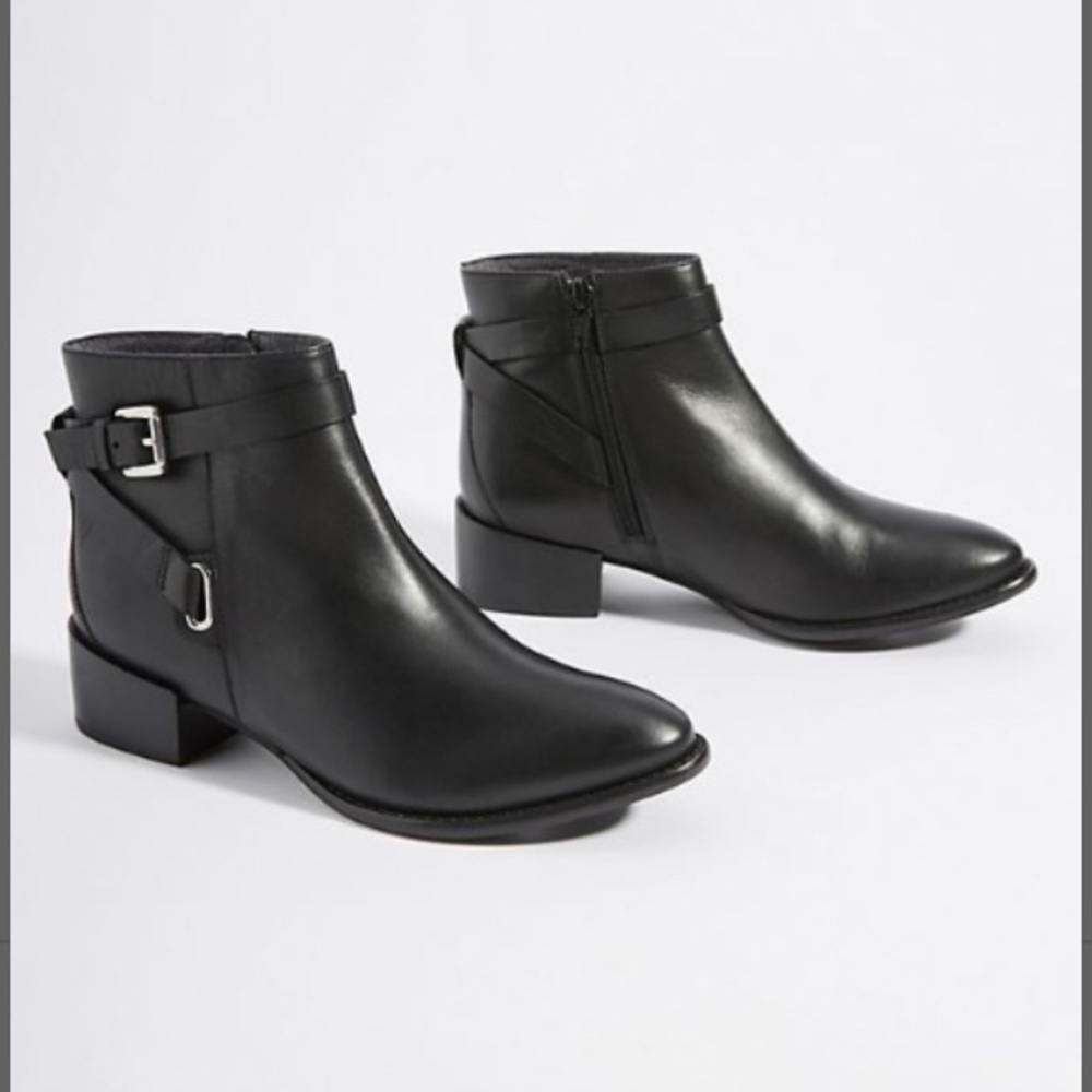 New Anthropologie Liendo wrap around booties 8.5